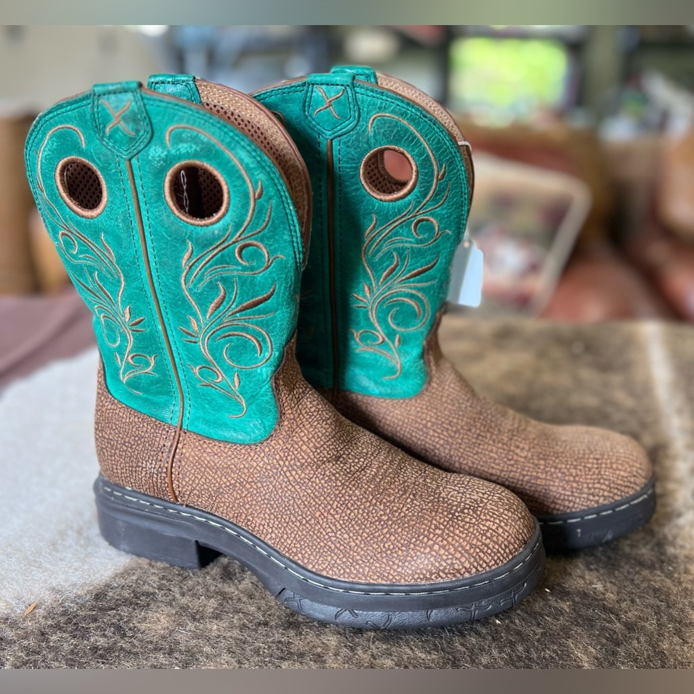 Brand New Twisted X EZ Riders Women’s 9